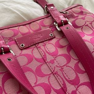 Coach Signature Shoulder Tote - Limited Edition Hot Pink/Breast Cancer Awareness